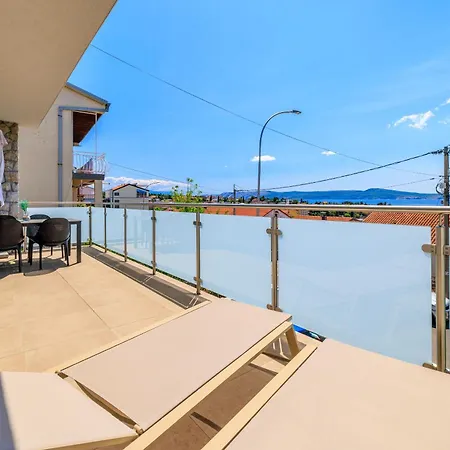 Apartmán Maja *