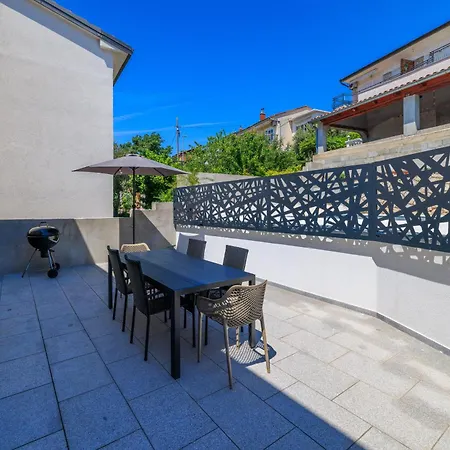 Maja Apartmán